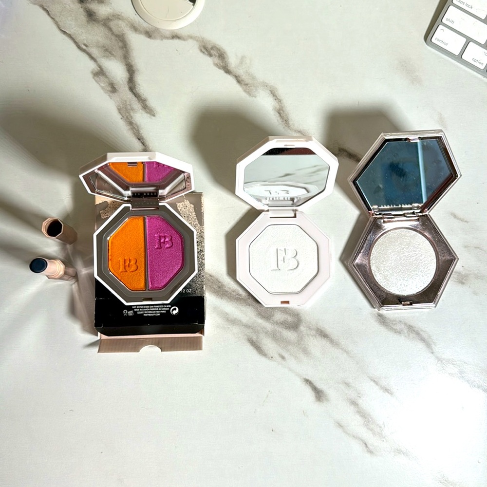 NEW fenty beauty bundle - 3 highlighters & 1 lipstick